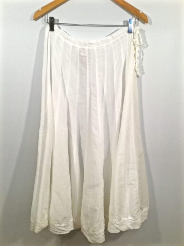 CP Shades Kavita Skirt in White - Karen Allen Fiber Arts