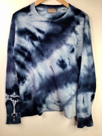 Diane Harrison - Tesu / Cashmere Crewneck Sweater / Blue Note