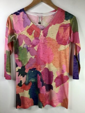Whimsy Rose / Cotton Blend / V-Neck 3/4 Tee / Hopscotch
