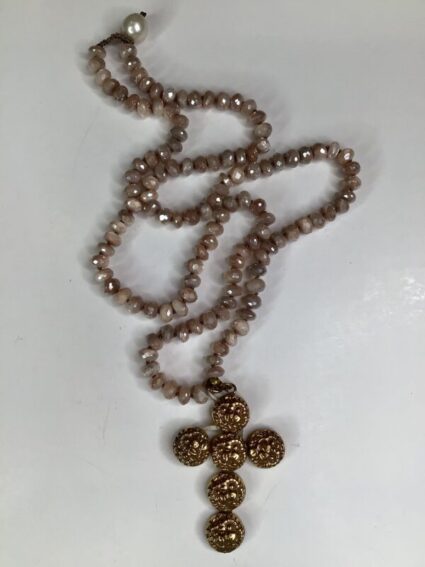 Debbie Harper / Hand Knotted Necklace / Peach Moonstones