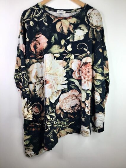 Krista Larson / Cotton Jersey / Long Sleeve Tee / Black Peony