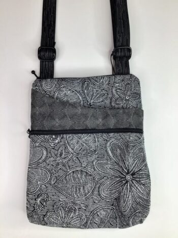 Maruca / Pocket Bag / Mehndi Graphic