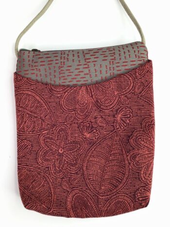 Maruca / Busy Bee Crossbody / Mehndi Red