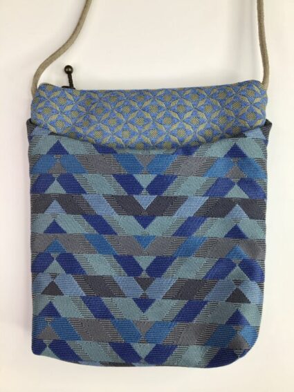 Maruca / Busy Bee Crossbody / Sierra Blue
