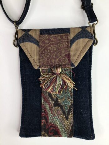 Janet McKinstry / Small Slim Shoulder Bag / Sweet