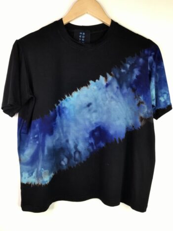 Heyne Bogut / Short Sleeve Crew Neck Tee / Black & Blue