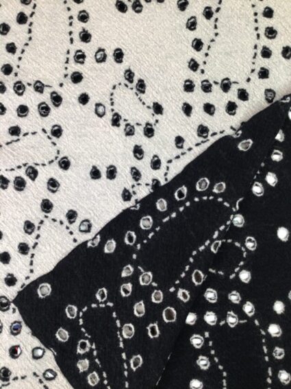 M & Kyoko / Wool / Beige & Black Shawl