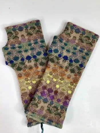Catherine Andre / Merino Wool Blend / Lights Mittens Beige