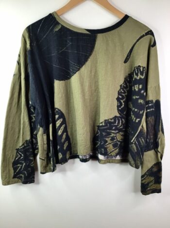 Krista Larson / Light Cotton Spandex / Crop Tee L/S / Dark Butterfly