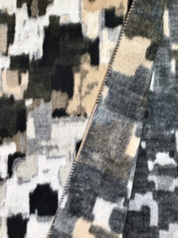 Fraas / Cashmink / Houndstooth Stone Scarf