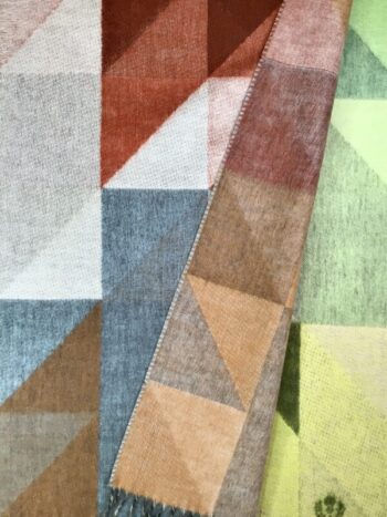 Fraas / Cashmink / Geometric Color Block True Blue