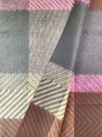 Fraaas / Cashmink / Graphic Blocks Burgundy Scarf
