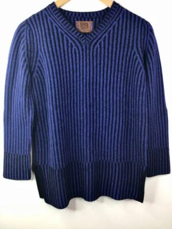 Karen Allen Cashmere / Two Toned V-Neck Ribbed Tunic / Klein & Black