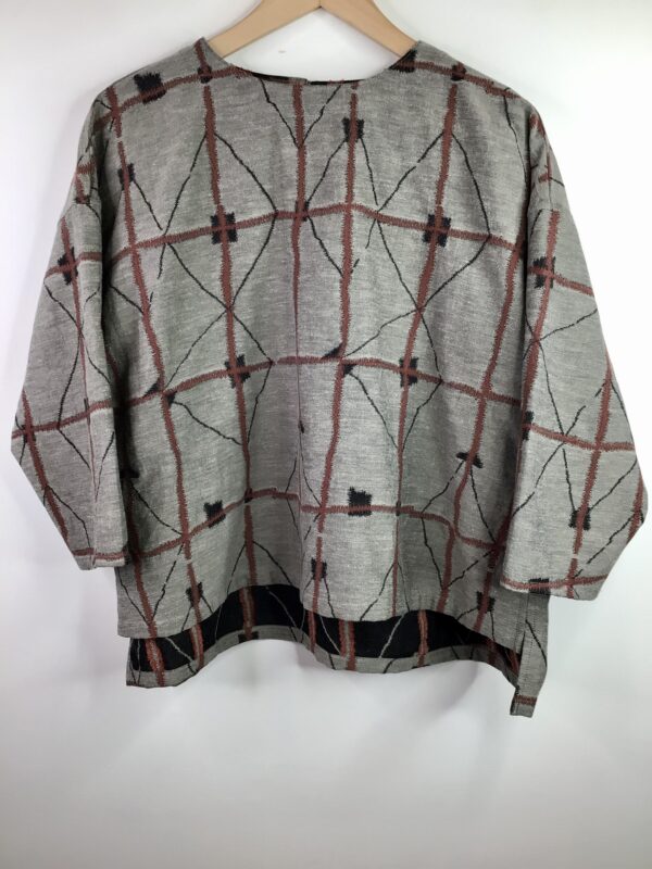M & Kyoko / Cotton & Linen / Reversible Rust Geo Pullover