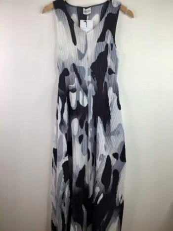 Alquema /  Estrella Dress Long / Lyrics