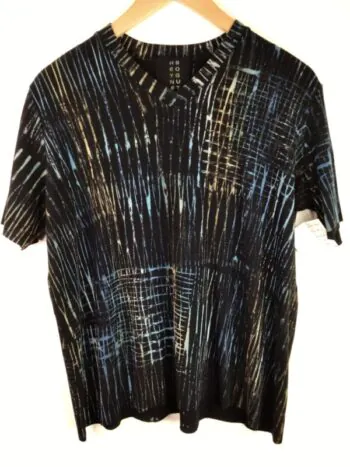 Heyne Bogut / Rayon Blend / Short Sleeve V-Neck Ribbed Tee / Blue Helix