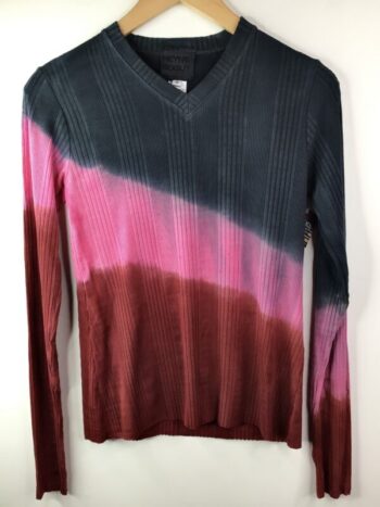 Heyne Bogut / Rayon Blend / LS V-Neck Tee / Berry Layers