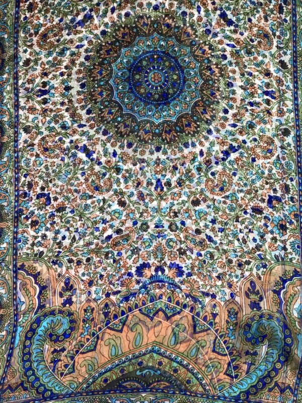 Kashmir / Light Silk Paisley Scarf / Gray & Gold (LP5)