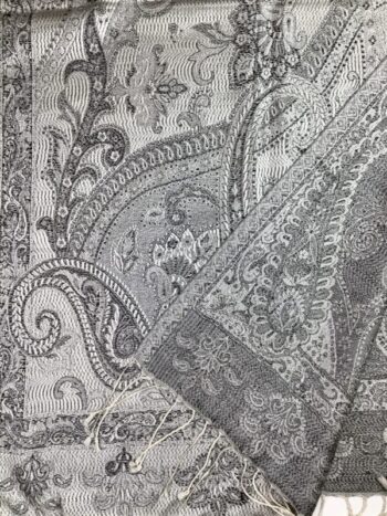 Kashmir / Woven Shiny Silk Paisley Scarf / Platinum (SLK9)