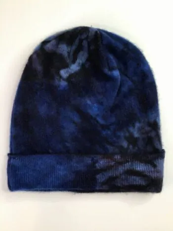 Galadriel Mattei / Cashmere Hat / Fallen Arches Blues